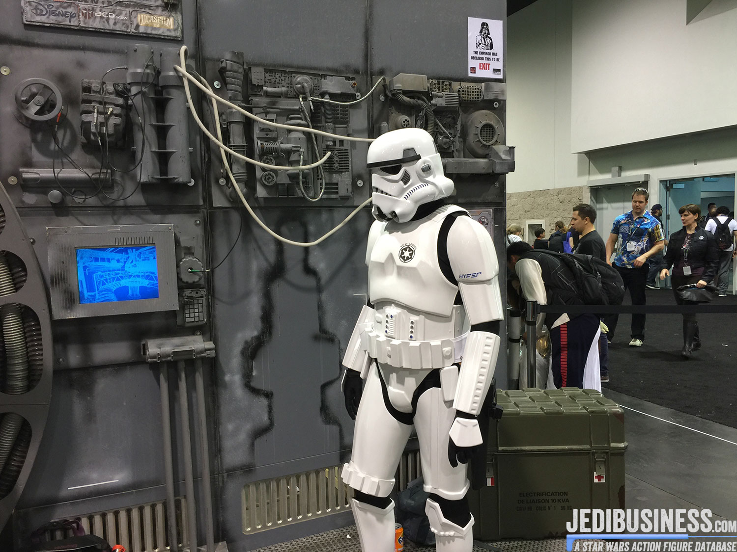 Star Wars Celebration Anaheim 2015 Cosplay And Prop Displays