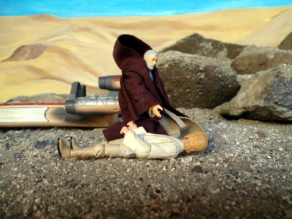 Original Star Wars Re-Created With Figures